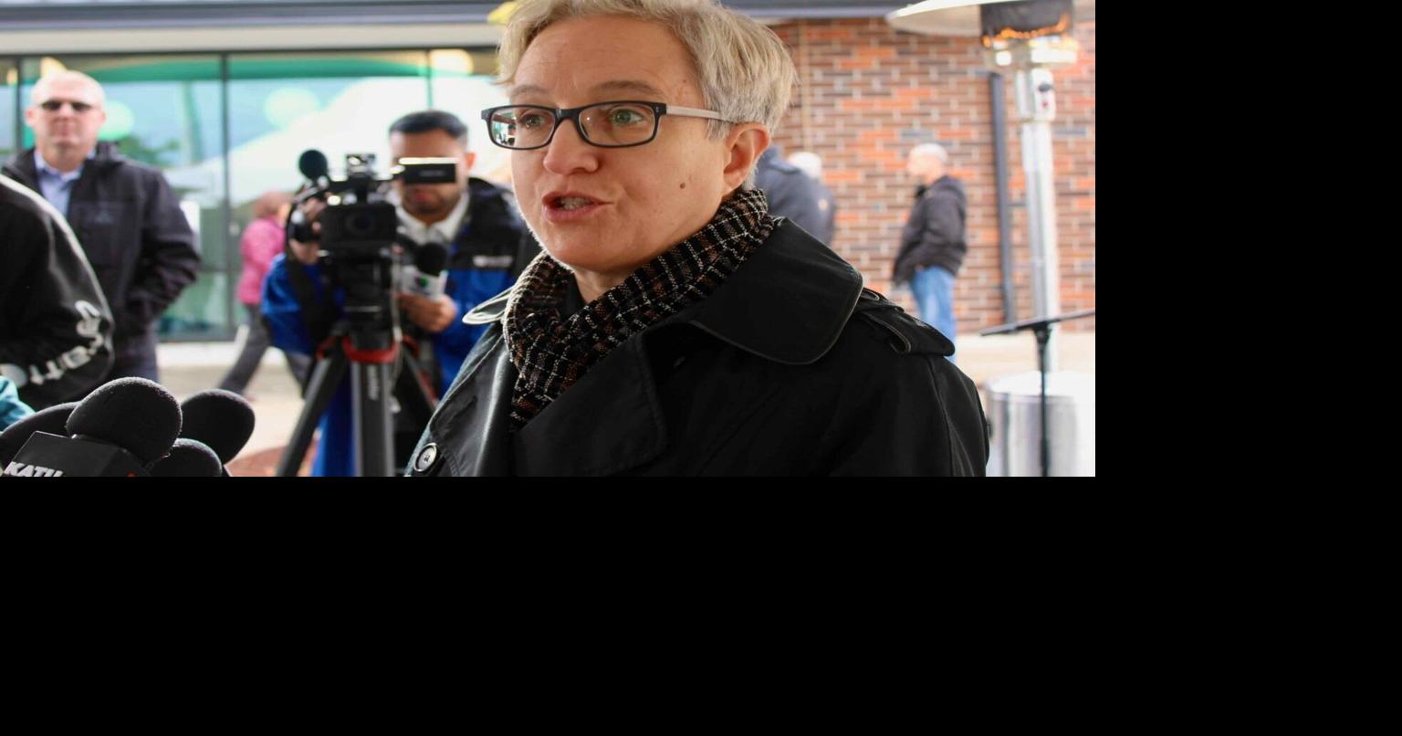 Gov. Kotek vows to ‘protect Oregon values’ as state stockpiles abortion drug