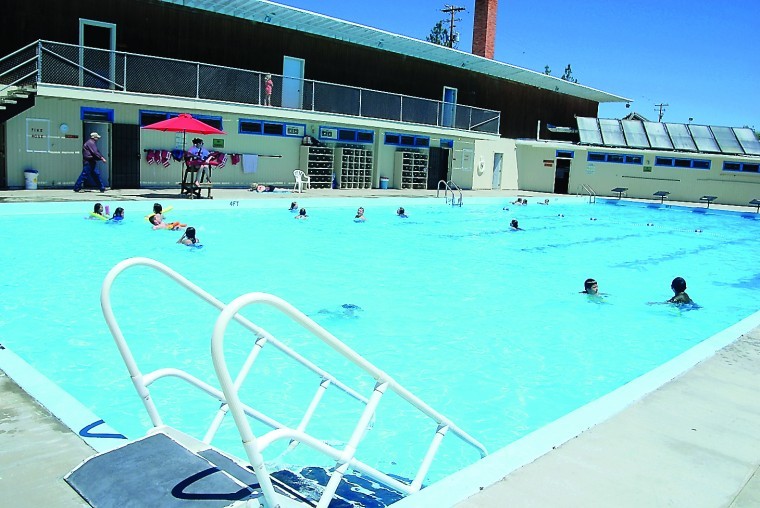 Malin Swimming Pool looking for users News