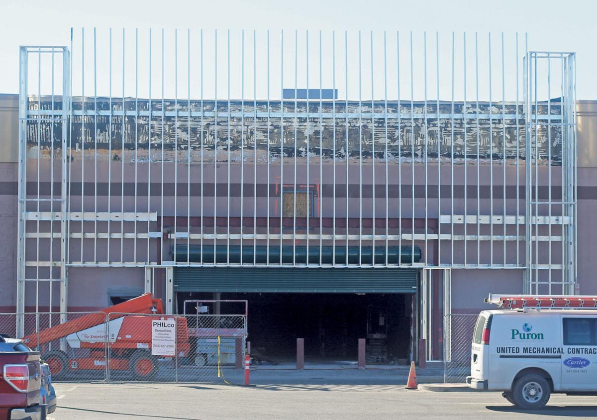 Sportsman's warehouse construction on schedule News