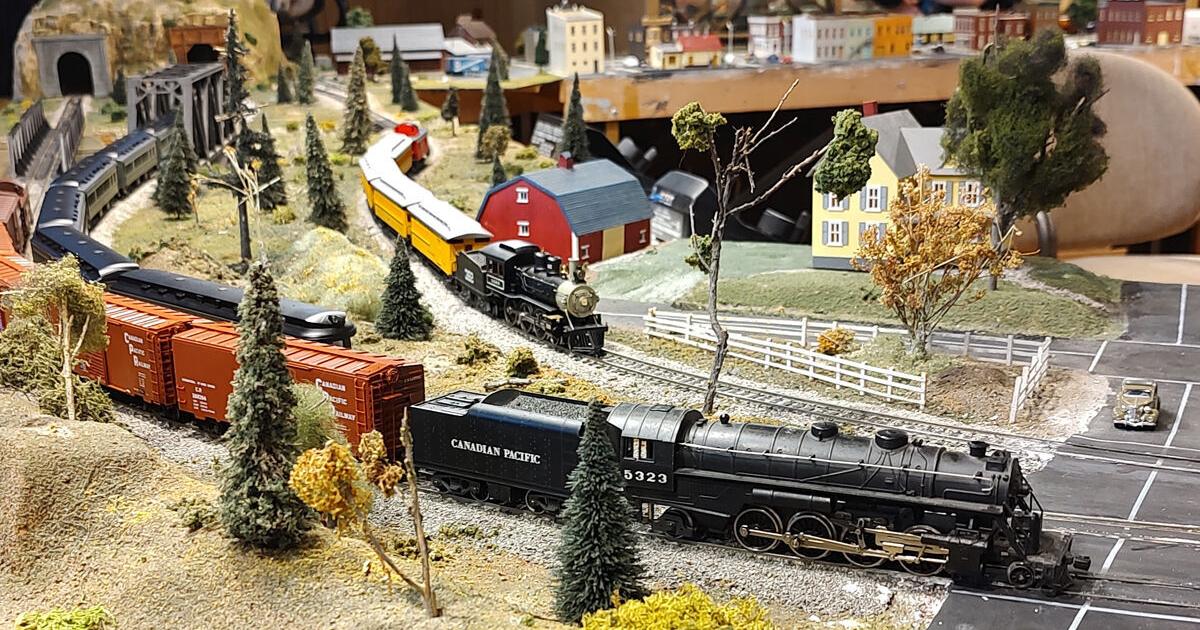 Annual holiday model train show at museum | News | heraldandnews.com