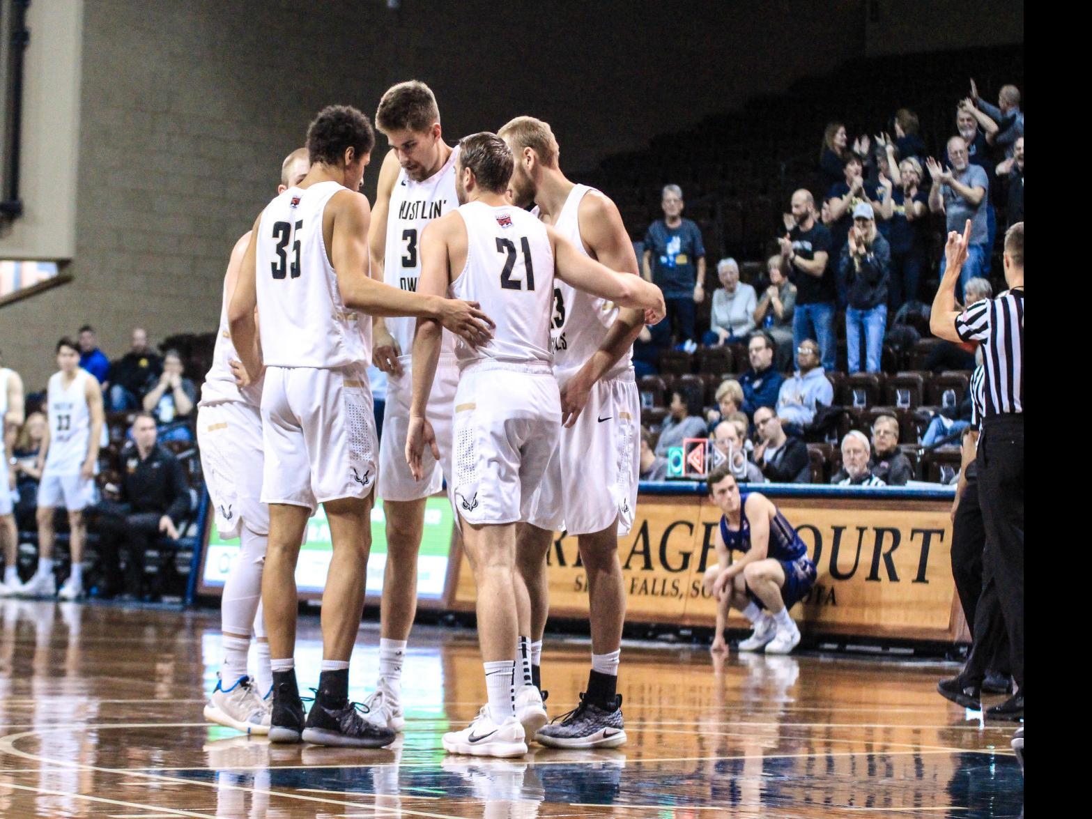 Oregon Tech Men Held At Bay In 82 76 Loss Local News