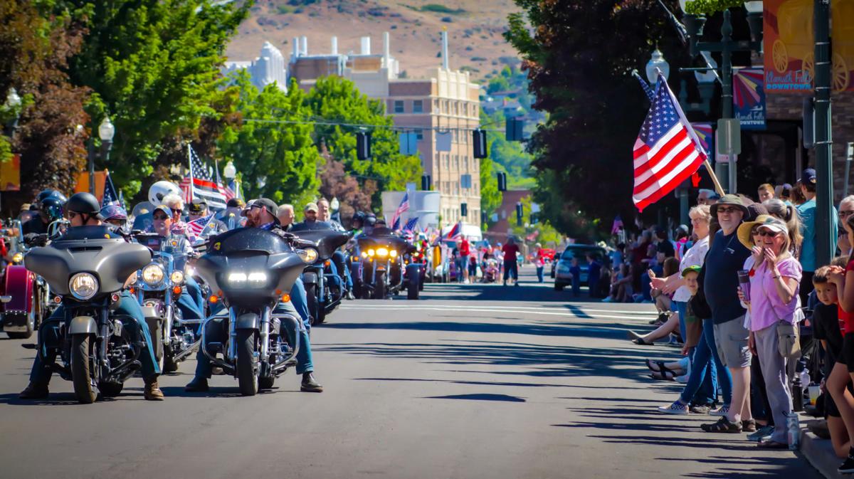 Memorial Day Parade In Klamath Falls News Heraldandnews Com