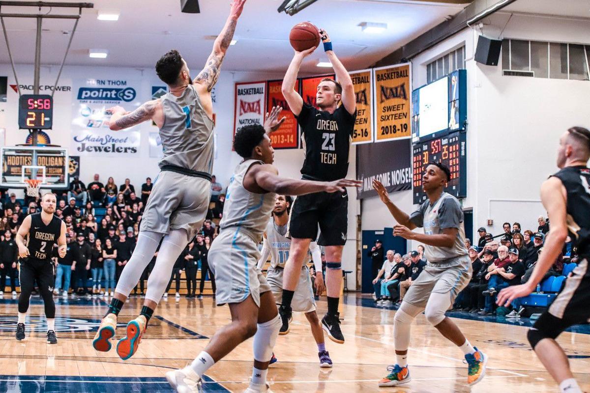 Tech Men Roar Past Warner Pacific Friday Sports Heraldandnews Com