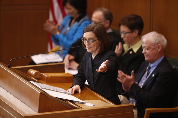 Kate Brown Sworn In As Oregon Governor Predecessor Resigns Breaking 4759