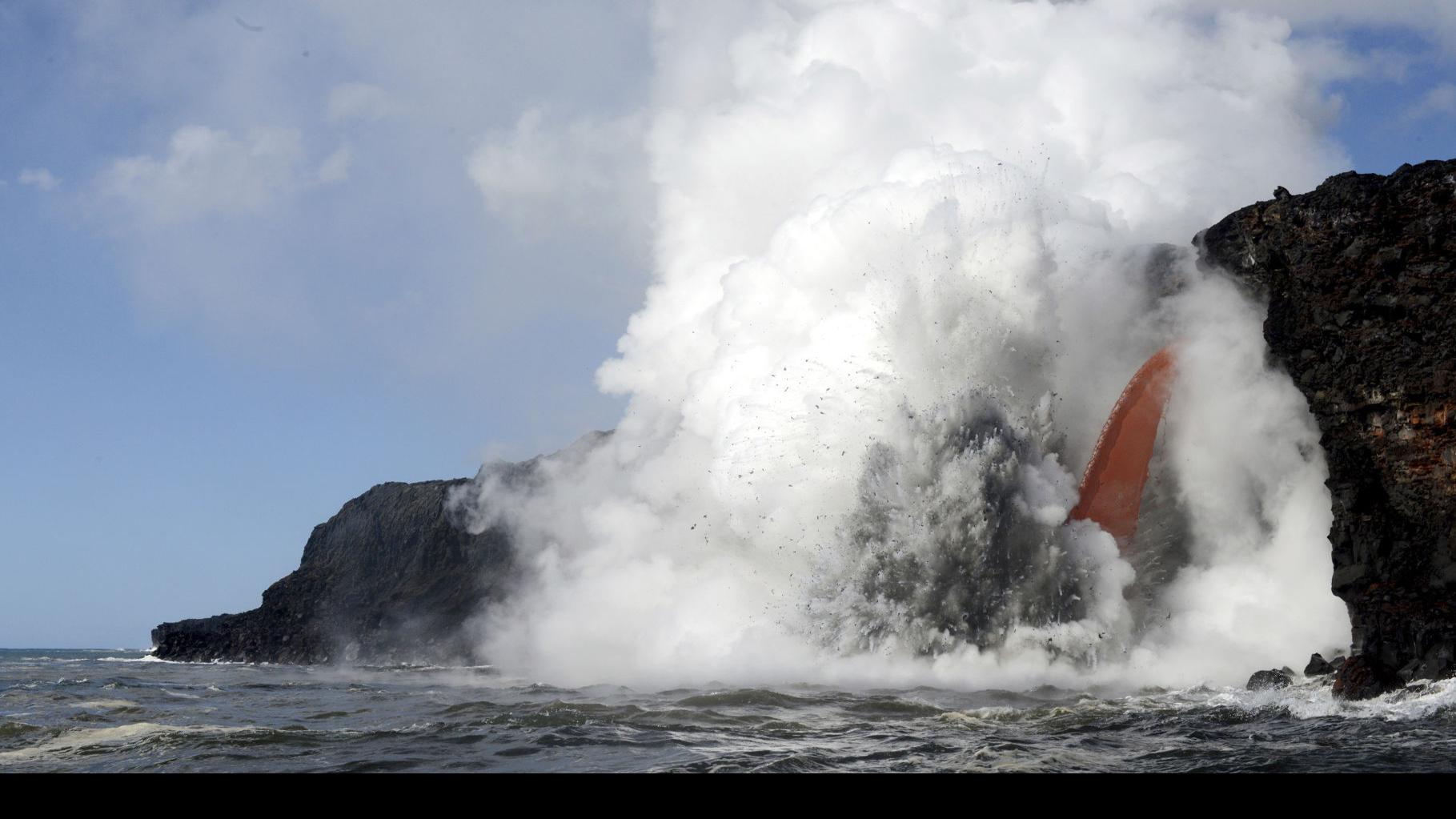 Cliffs Collapse At Hawaii Volcano Stopping Firehose Flow Nation World News Heraldandnews Com A volcano is an opening in earth's crust where magma breaks through, raining down molten rock, ash and gases. herald and news