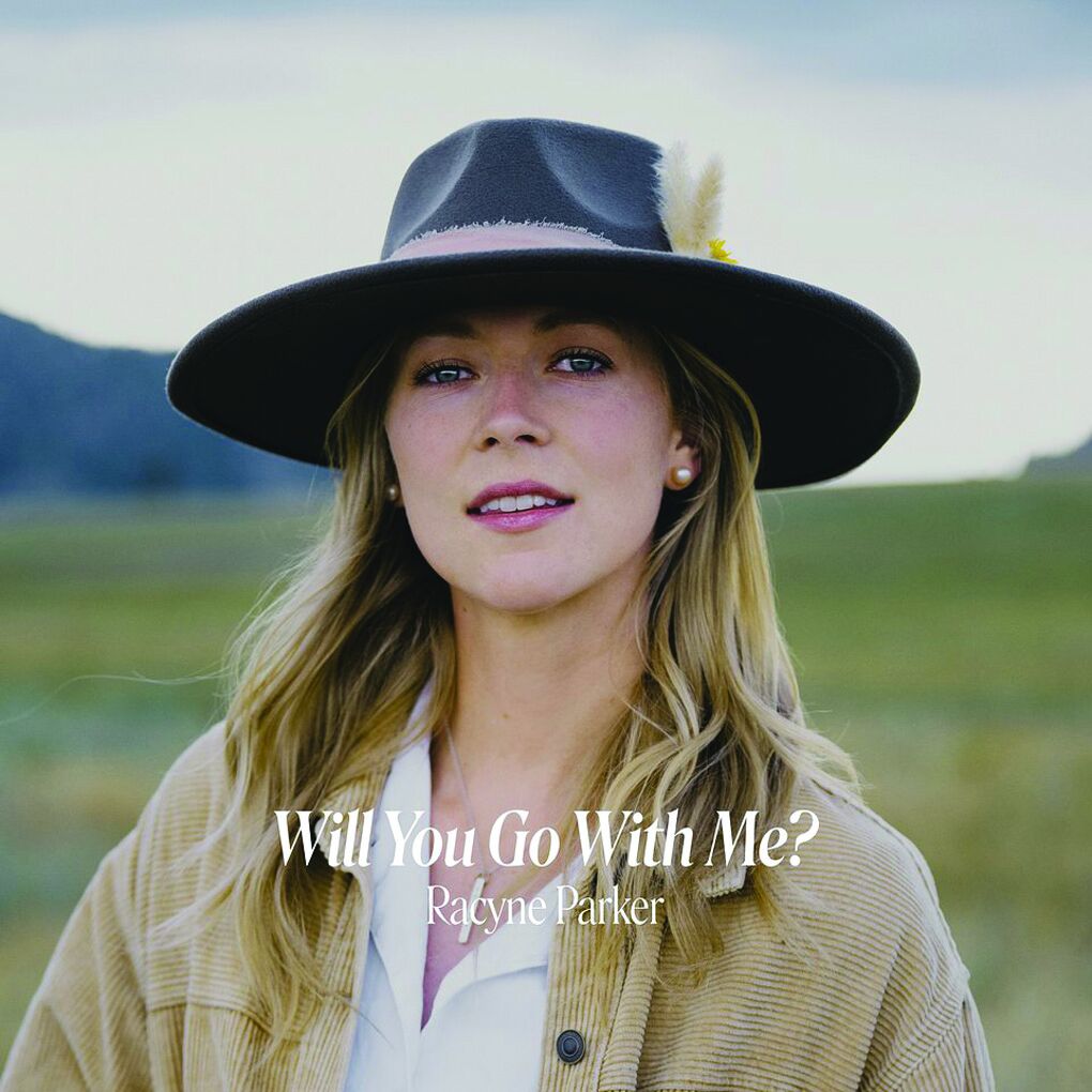 ホーリー Klamath Falls' own Racyne Parker debuts first album | News