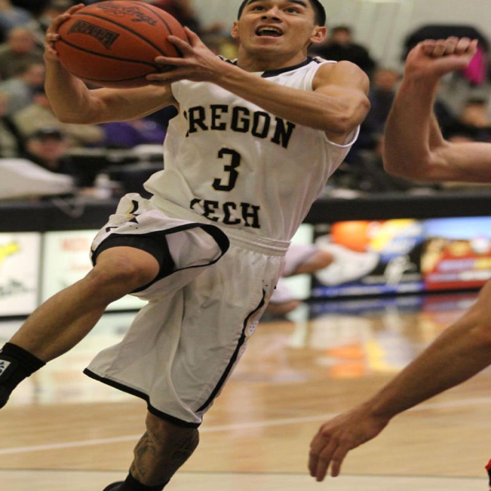 Brandon Bautista - Men's Basketball - Oregon Institute of Technology  Athletics
