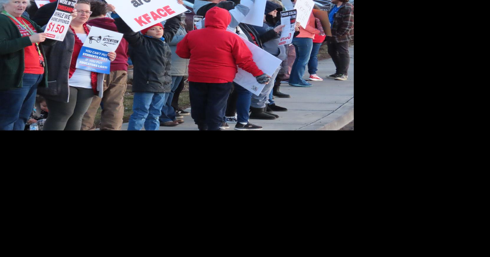 Community rallies around Klamath Falls city schools support staff