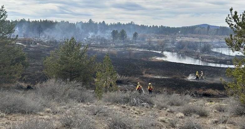 Evacuation orders dropped for wildfire near La Pine, though investigation continues