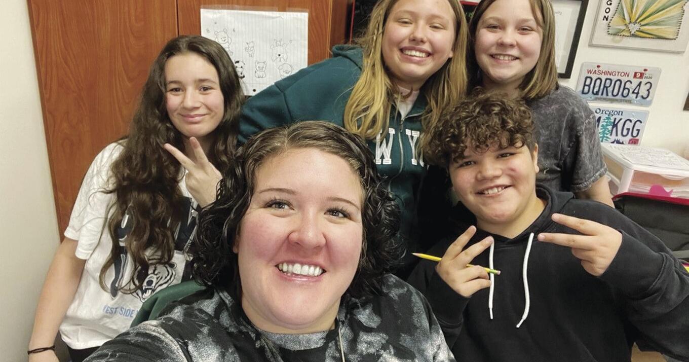 Klamath Union grad vying to be 'America's Favorite Teacher' - Vimarsana News