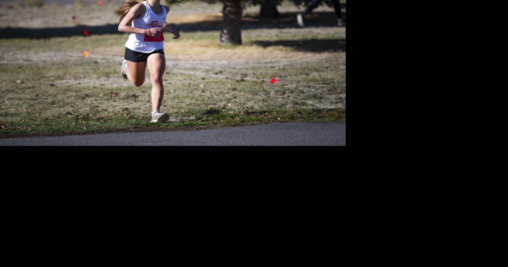 Klamath Union cross country finishes middle of the pack at state meet