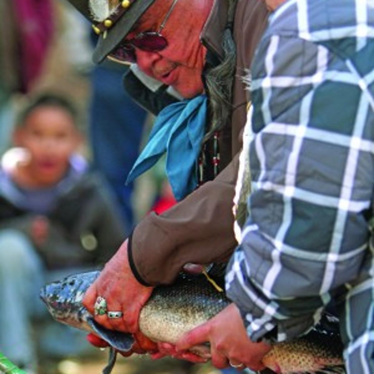 Seven Myths About The Klamath Tribes Members Heraldandnews Com