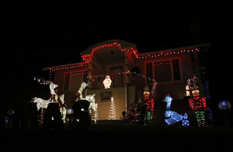 Tara Plantation Vero Beach Christmas Lights 2022 Best And Brightest: Christmas Lights For 2018 | Gallery | Heraldandnews.com