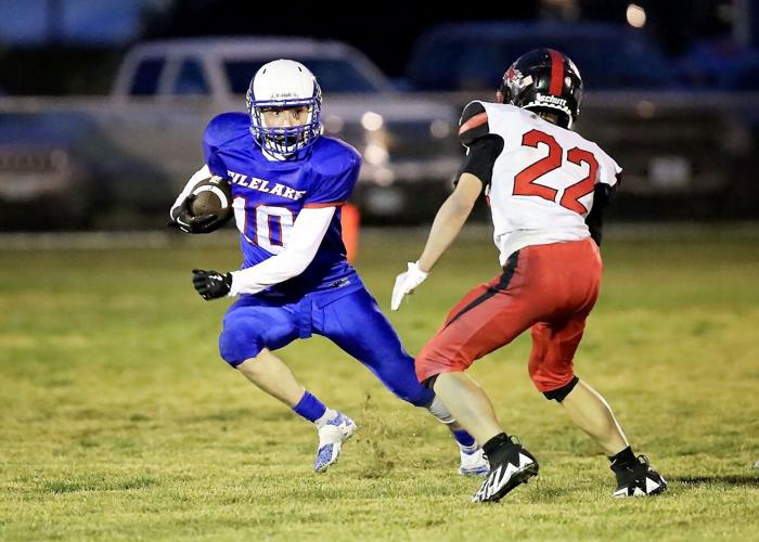 Prep football roundup Lakeview, Tulelake suffer first losses of the