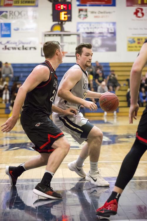 Oregon Tech Vs Southern Oregon Men S Basketball Sports