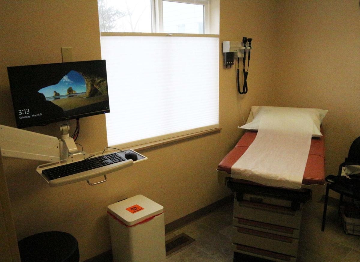 Kcsd Cuts Ribbon On New Mazama Health Center Community