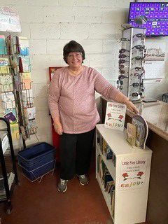 Midland store adds free library