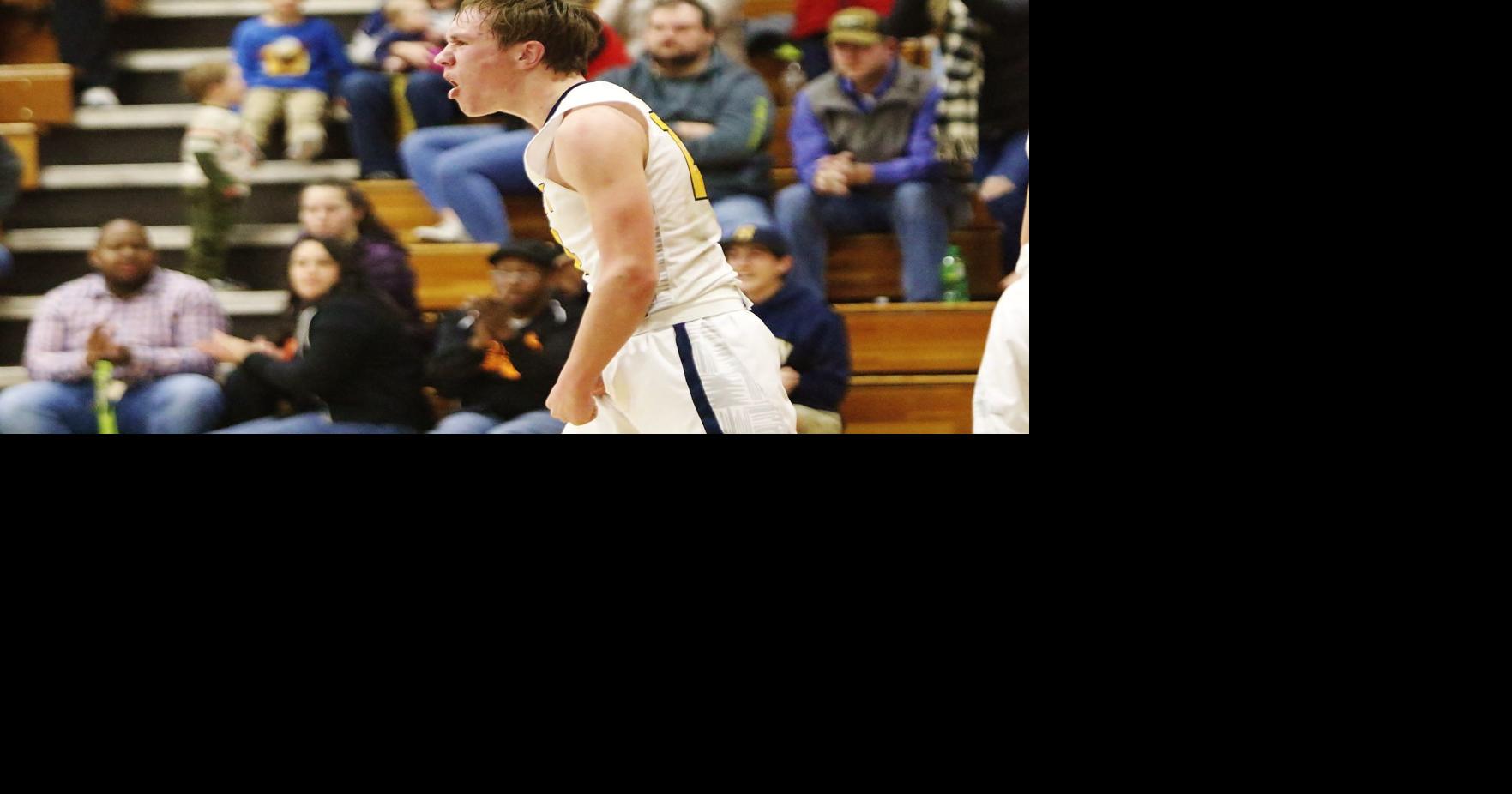 North Marion at Henley OSAA 4A State Playin (26).JPG Klamath