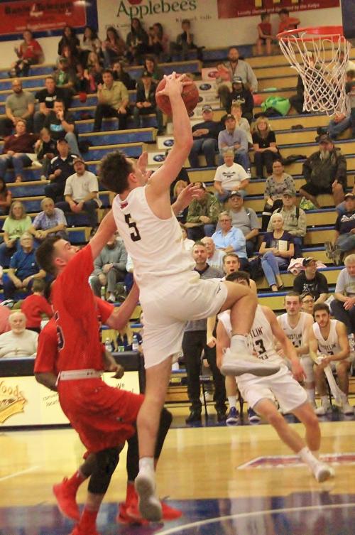 Oit Men S Basketball 1 Nov 16 7 Jpg Klamath Heraldandnews Com