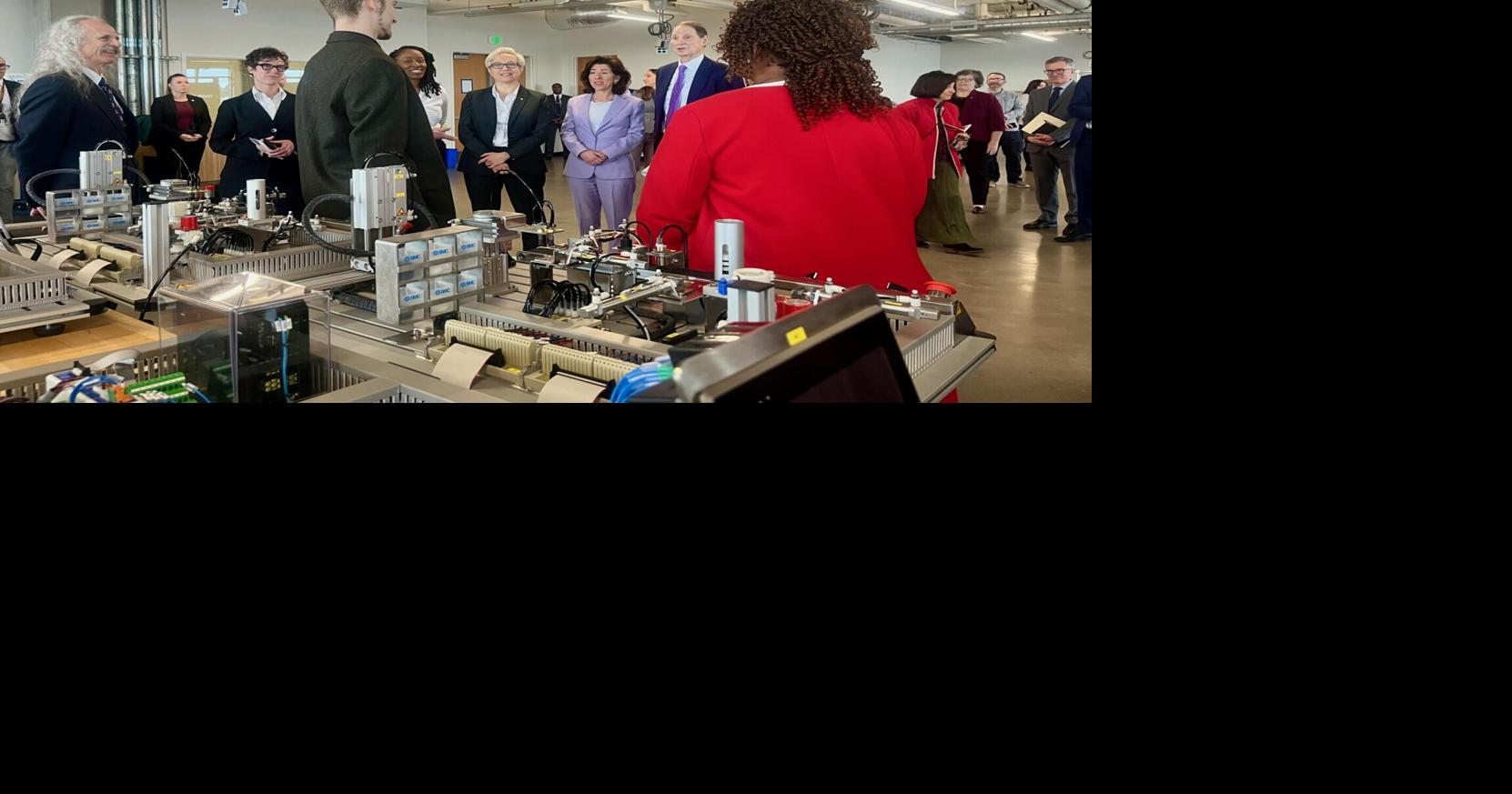 U.S. Commerce Secretary praises Oregon during semiconductor trip