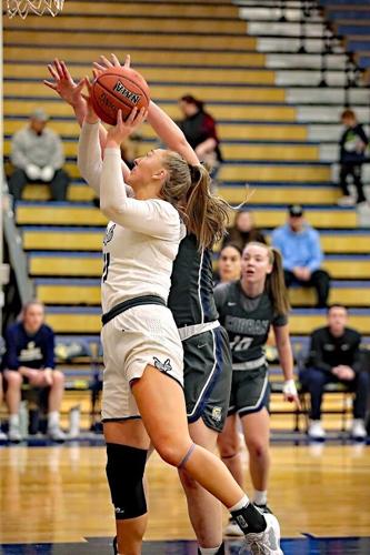 Column: Maddyson Tull one of three siblings playing basketball at