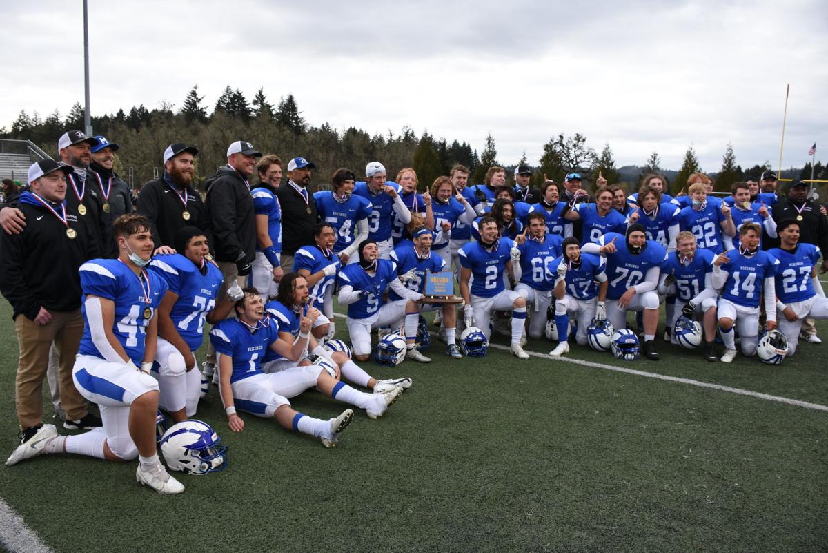 Mazama wins state football title High School