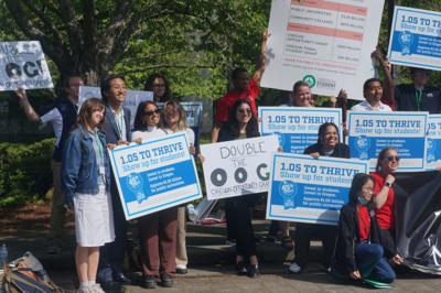 Oregon college students rally at the Capitol against cuts to higher ...