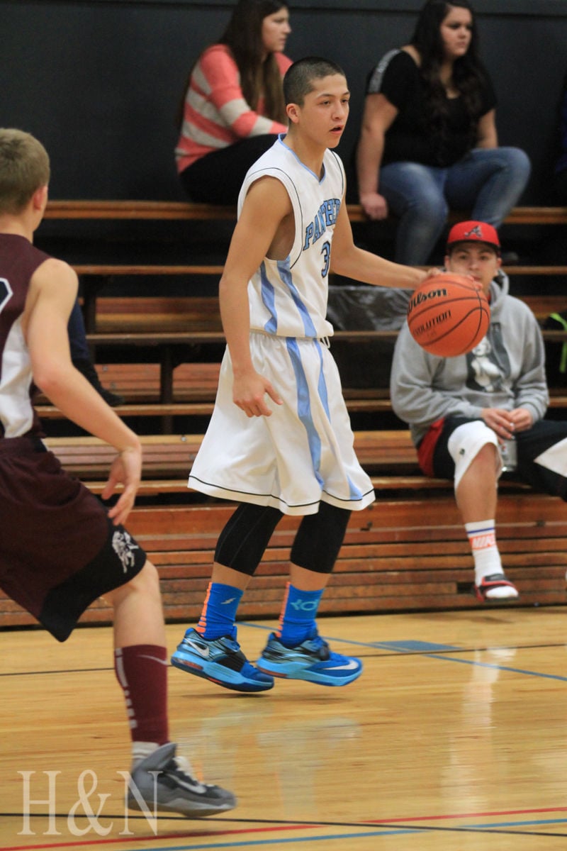 Paisley at Chiloquin boys basketball Gallery