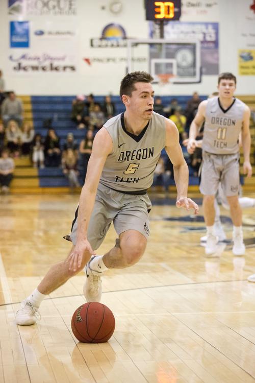 Oregon Tech Vs Southern Oregon Men S Basketball Sports