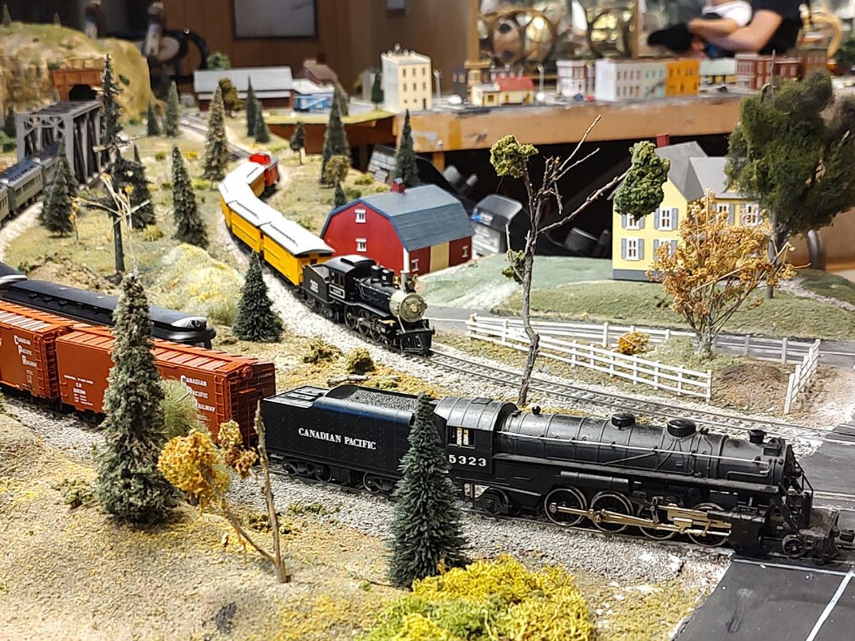 Model Train Show Opens Dec 17 At