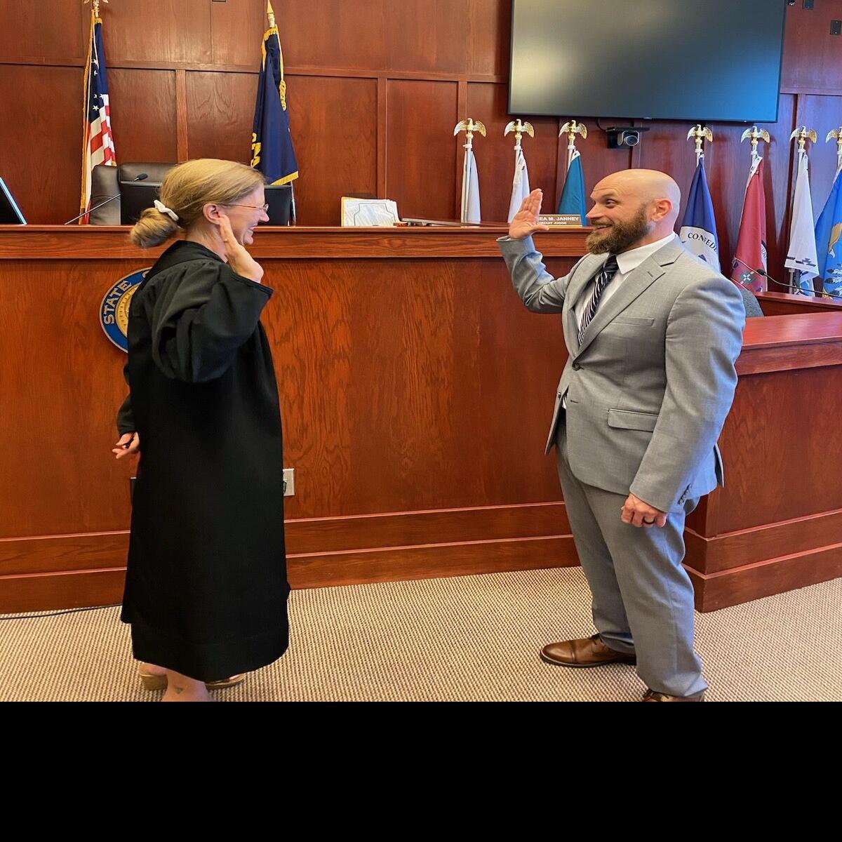 Dan Higgins joins Klamath County district attorney's office as deputy |  Local News | heraldandnews.com