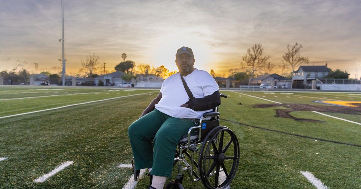 SPORTS-SEVERE-STROKE-HAS-ONTERRIO-SMITH-1-PO.jpg