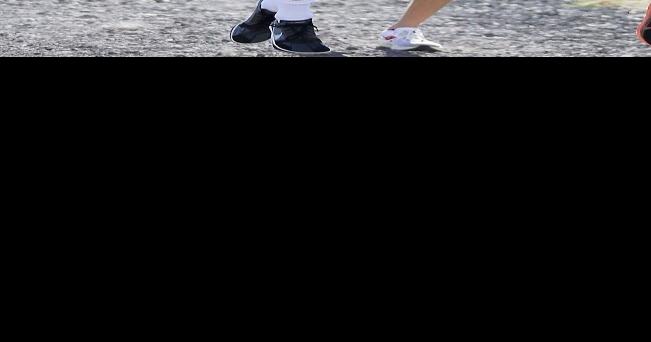 XC Henley Iversen during race.jpg