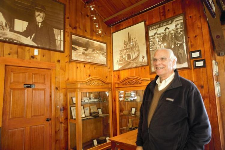 Future of Columbia sternwheeler uncertain as Cascade Locks courts larger cruise line