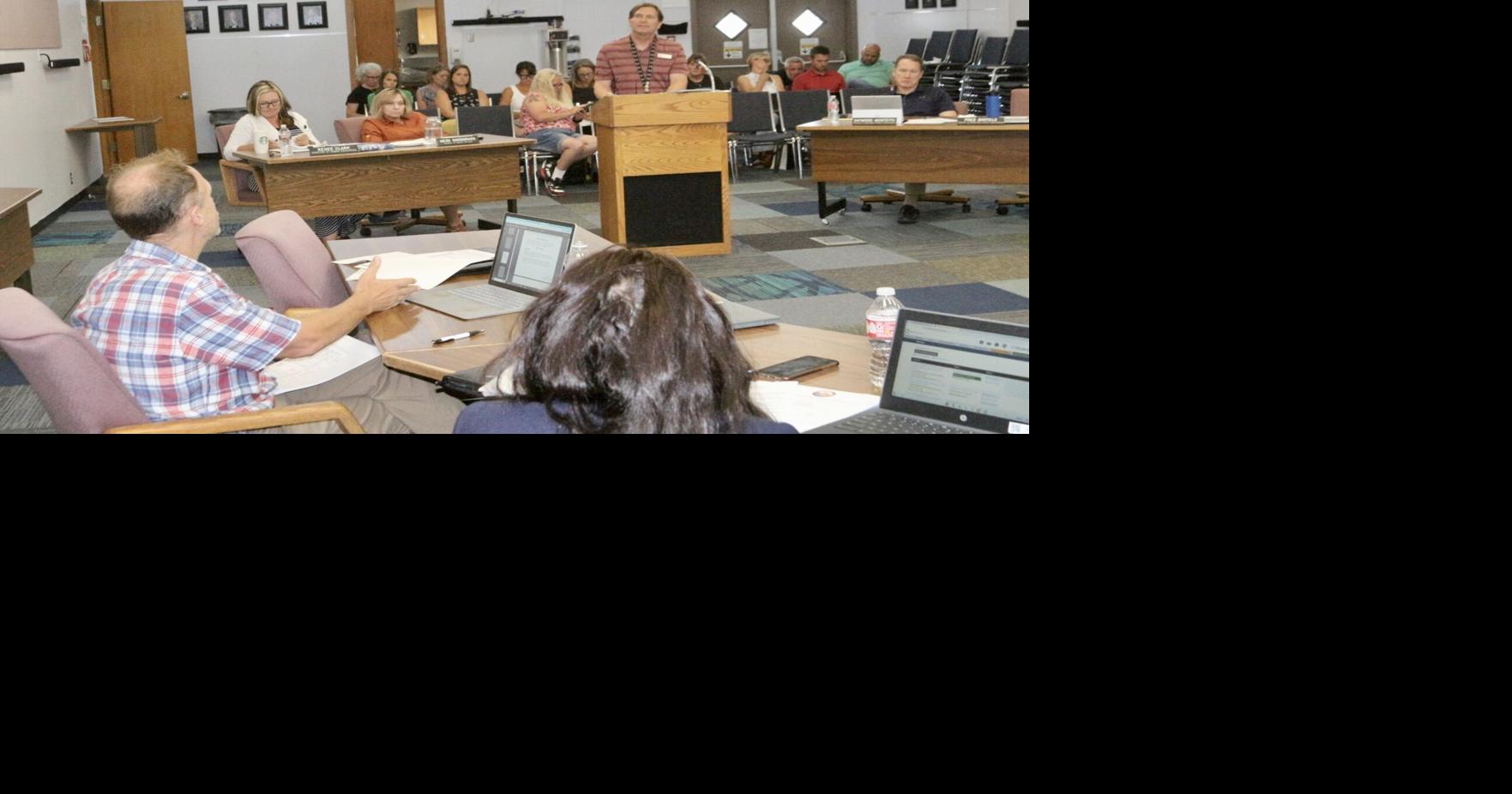 Klamath Falls City School Board questions student conduct, dress codes