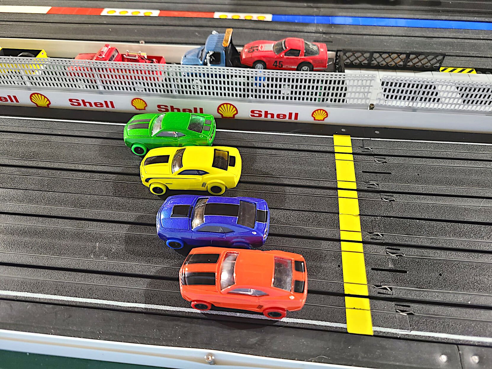 Slot store cars alive