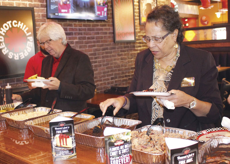 Rib Crib Hosts Ribbon Cutting News Heraldbanner Com