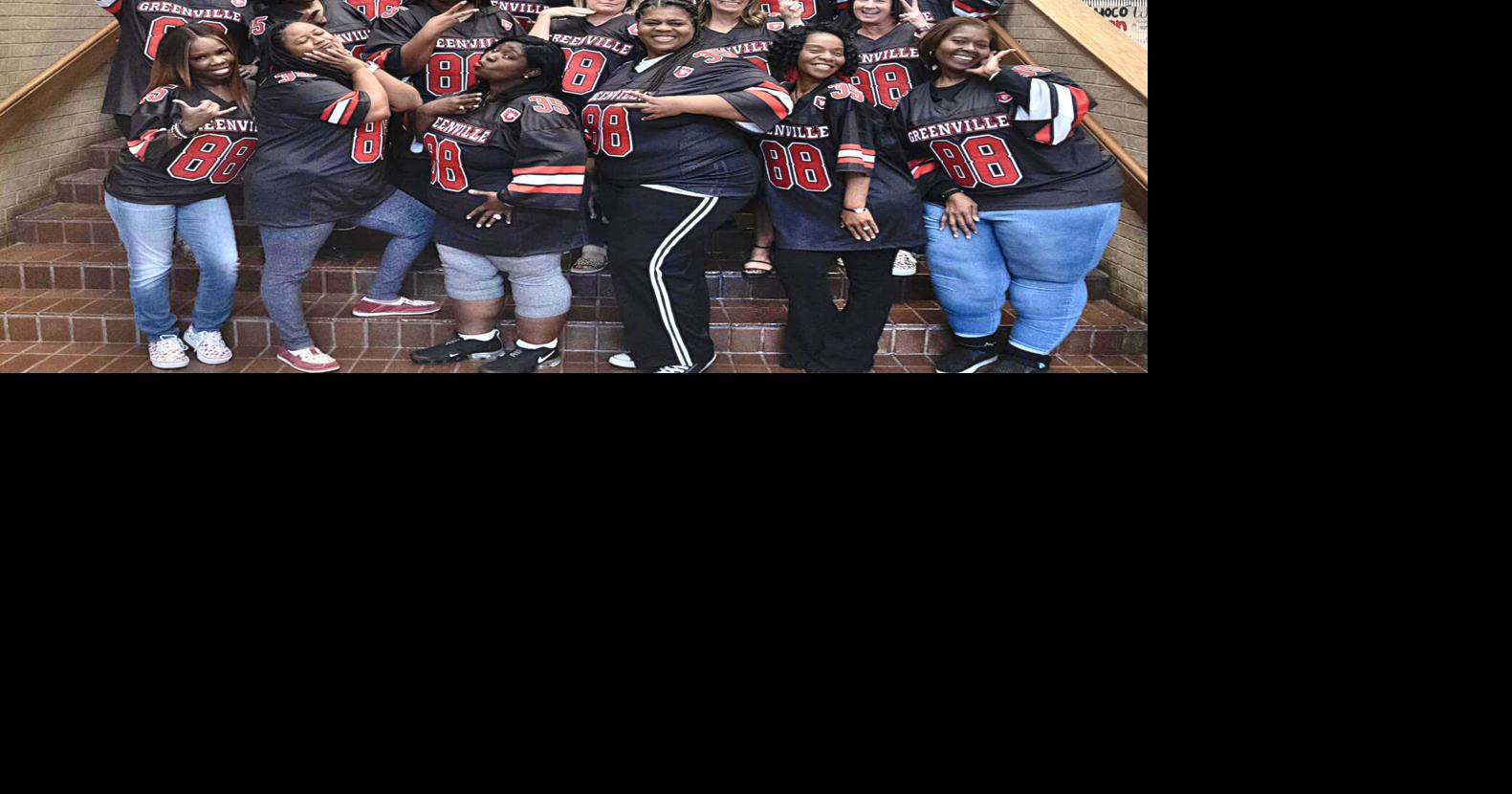 Six GHS graduating classes celebrate reunions, remember friends who ...