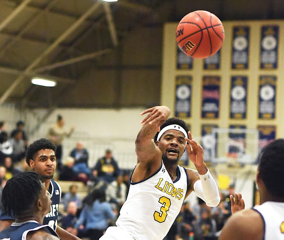 A M C Cagers Head West For Two Lsc Games Sports Heraldbanner Com