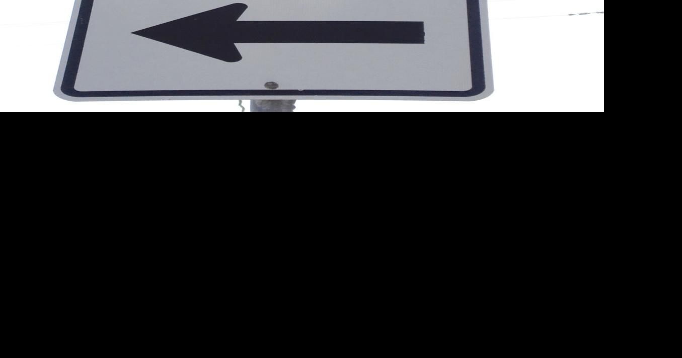 One hurt in crash near Lone Oak News