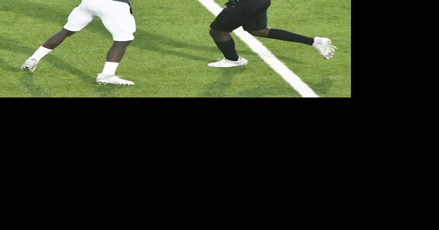 Football roundup Greenville Lions fall to Mesquite Poteet; Wolfe City