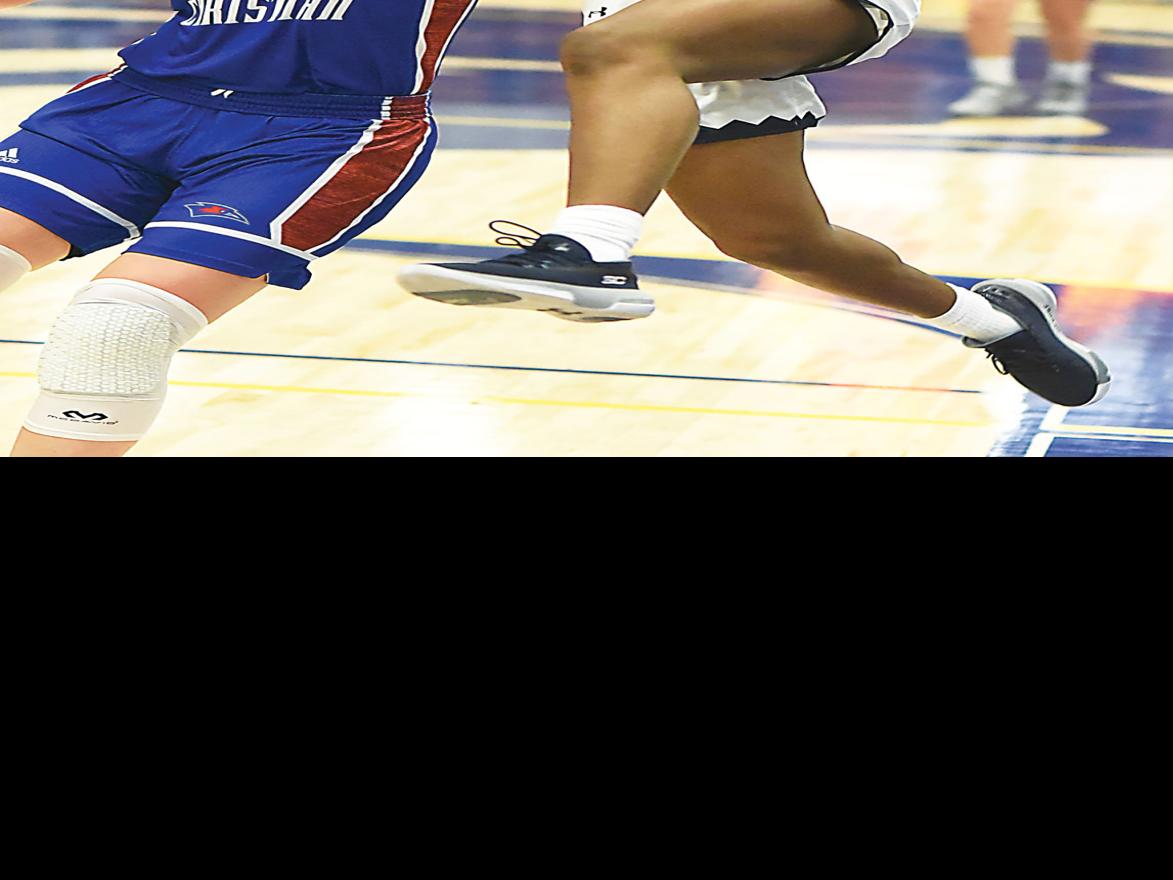 Lsc Names Top Male Female Athletes Sports Heraldbanner Com