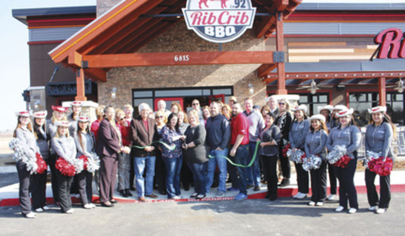 Rib Crib Hosts Ribbon Cutting News Heraldbanner Com