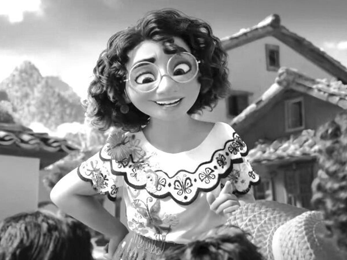 REEL REVIEWS: Fanciful 'Encanto' offers important message | Lifestyles | heraldbanner.com