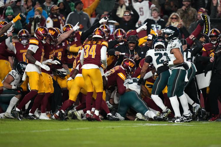 3 players are ejected after a brawl late in the Eagles' game against the  Commanders | Sports | heraldbanner.com