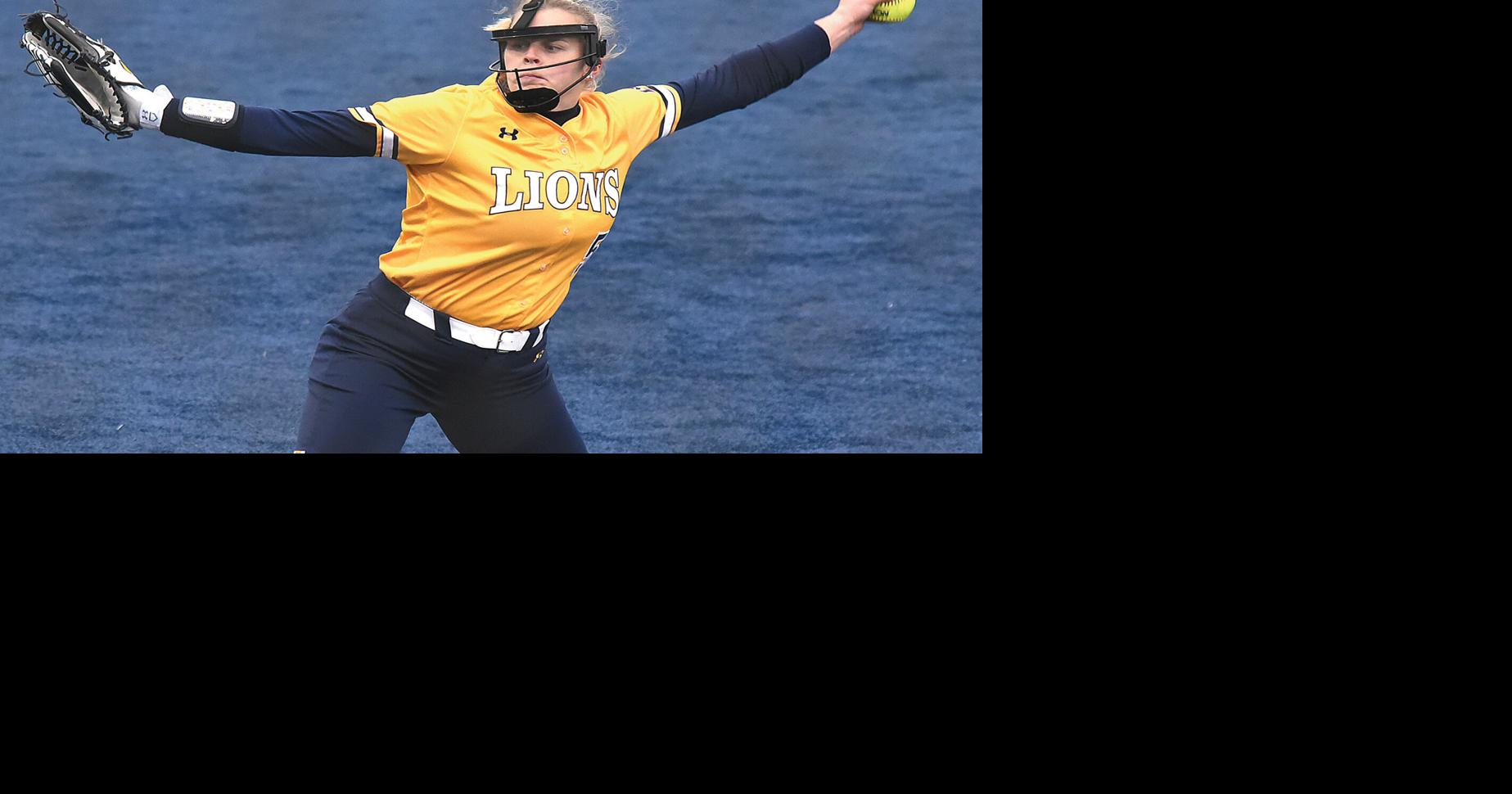 Texas A M Commerce Opens 2022 Softball Season With 4 3 Win Over No 2