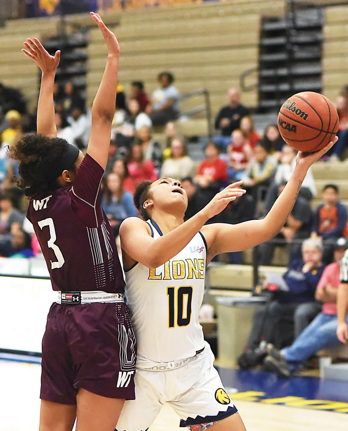West Texas Ends A M Commerce S 25 Game Winning Streak Sports