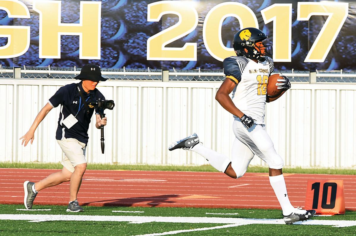 Lone Star Conference Football Roundup Lsc Teams Go 7 2 In First