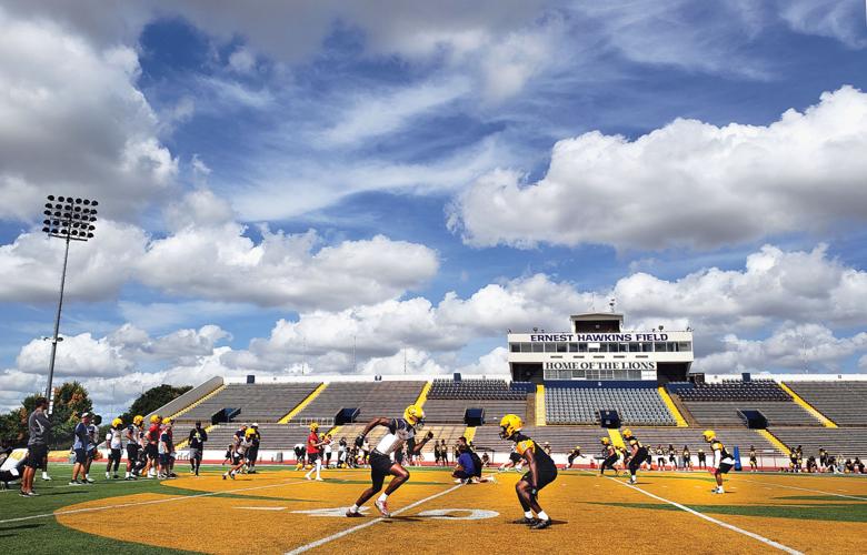 Defending national champion A&M-Commerce practices under cloud cover, Sports