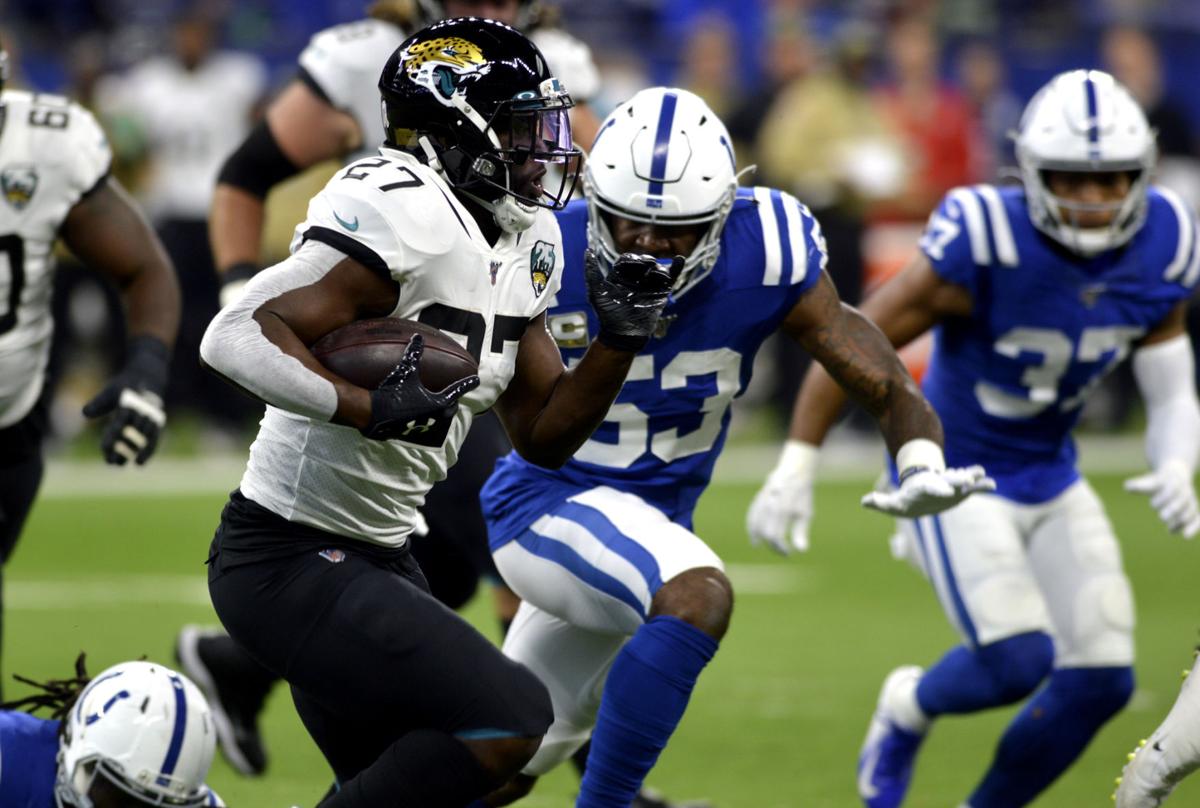 Leonard Fournette and Darius Leonard.jpg